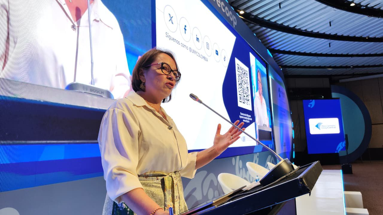 Mónica Higuera Garzón, directora de la Unidad de Proyección Normativa y Estudios de Regulación Financiera (URF), participó en el Congreso Nacional Cooperativo “Las cooperativas construyen un mundo mejor”.